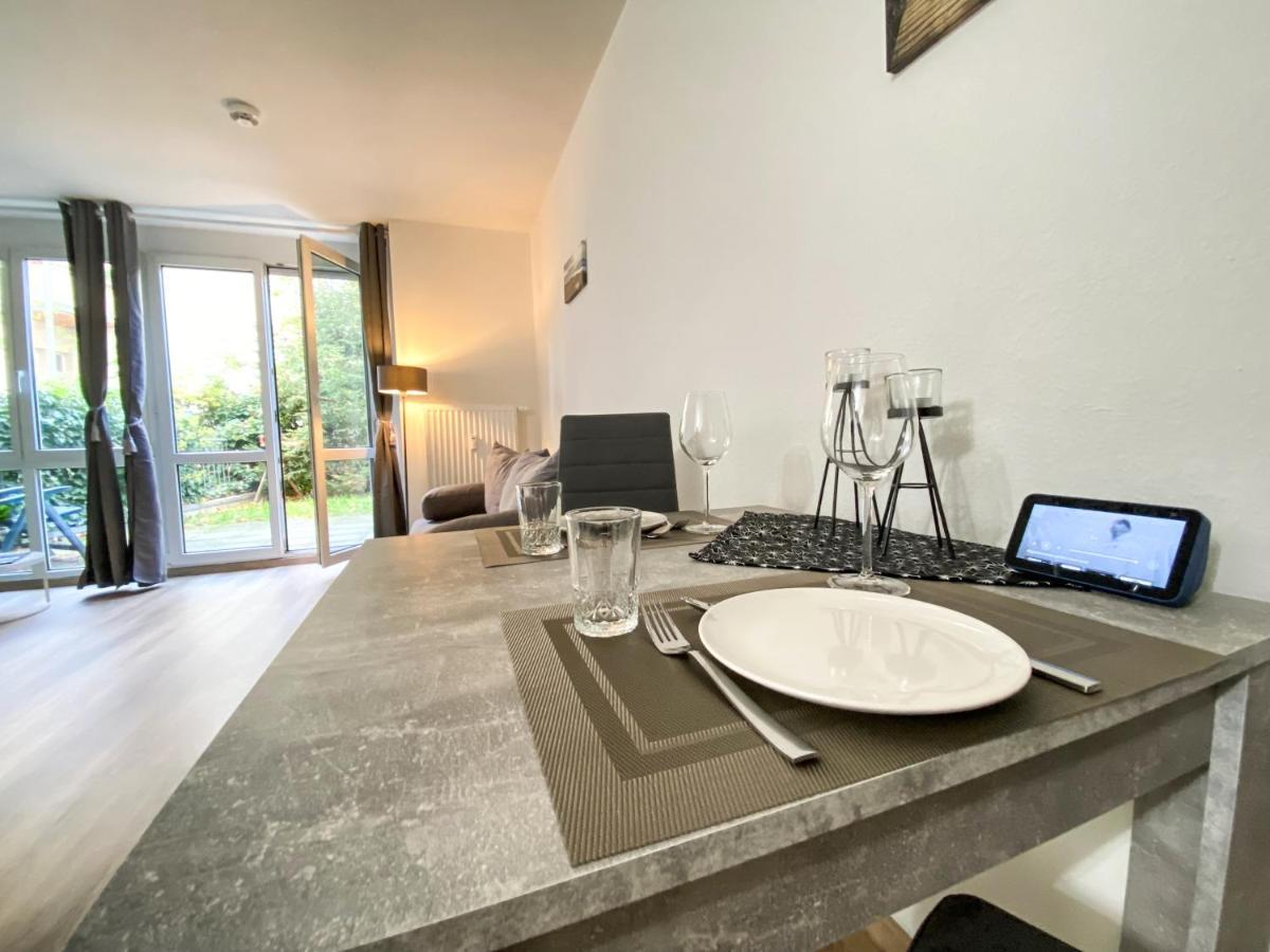 Wohlfuehl-Apartment Mit Kostenfreier Tiefgarage, Wifi & Terrasse Leipzig Luaran gambar