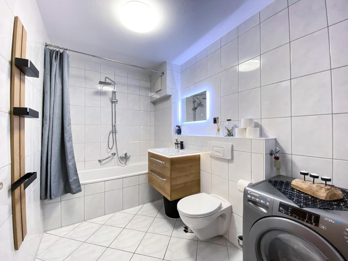 Wohlfuehl-Apartment Mit Kostenfreier Tiefgarage, Wifi & Terrasse Leipzig Luaran gambar