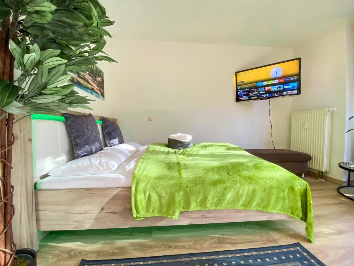 Wohlfuehl-Apartment Mit Kostenfreier Tiefgarage, Wifi & Terrasse Leipzig Luaran gambar